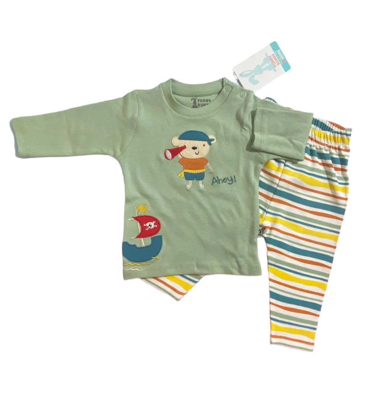 بيجامه اولادي خريفي من فاني باني رسمة مكون من قطعتين القراصنه 💕💕