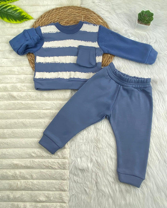 طقم اولادي وبناتي شتوي خامه ميلتون مكون من قطعتين مبطن من الداخل 🤍🤍