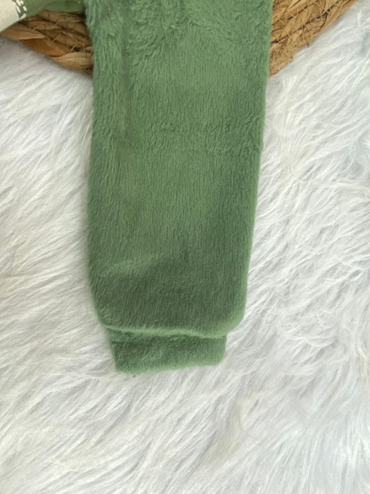 طقم اولادي وبناتي شتوي خامه ميلتون مكون من قطعتين مبطن من الداخل 🤍🤍