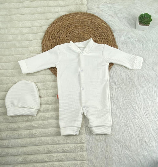 سالوبيت حديثي الولاده خامه بسكوته مبطنه من الداخل اولادي وبناتي من 0 ل 6 شهور