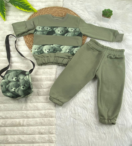 طقم اطفال شتوي خامه ميلتون مكون من 3 قطع مبطن من الداخل رسمة دبدوب🤍💙