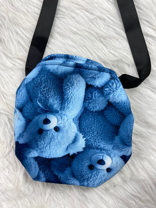 طقم اطفال شتوي خامه ميلتون مكون من 3 قطع مبطن من الداخل رسمة دبدوب🤍💙