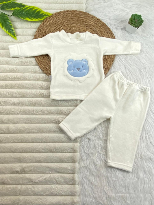 بيجامه قطيفه اولادي و بناتي مكونه من قطعتين خامه مريحه رسمة دب🤍🩷