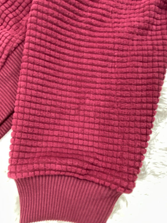 طقم اولادي وبناتي شتوي خامه قطيفه مكون من قطعتين مبطن من الداخل big baby🤍🤍