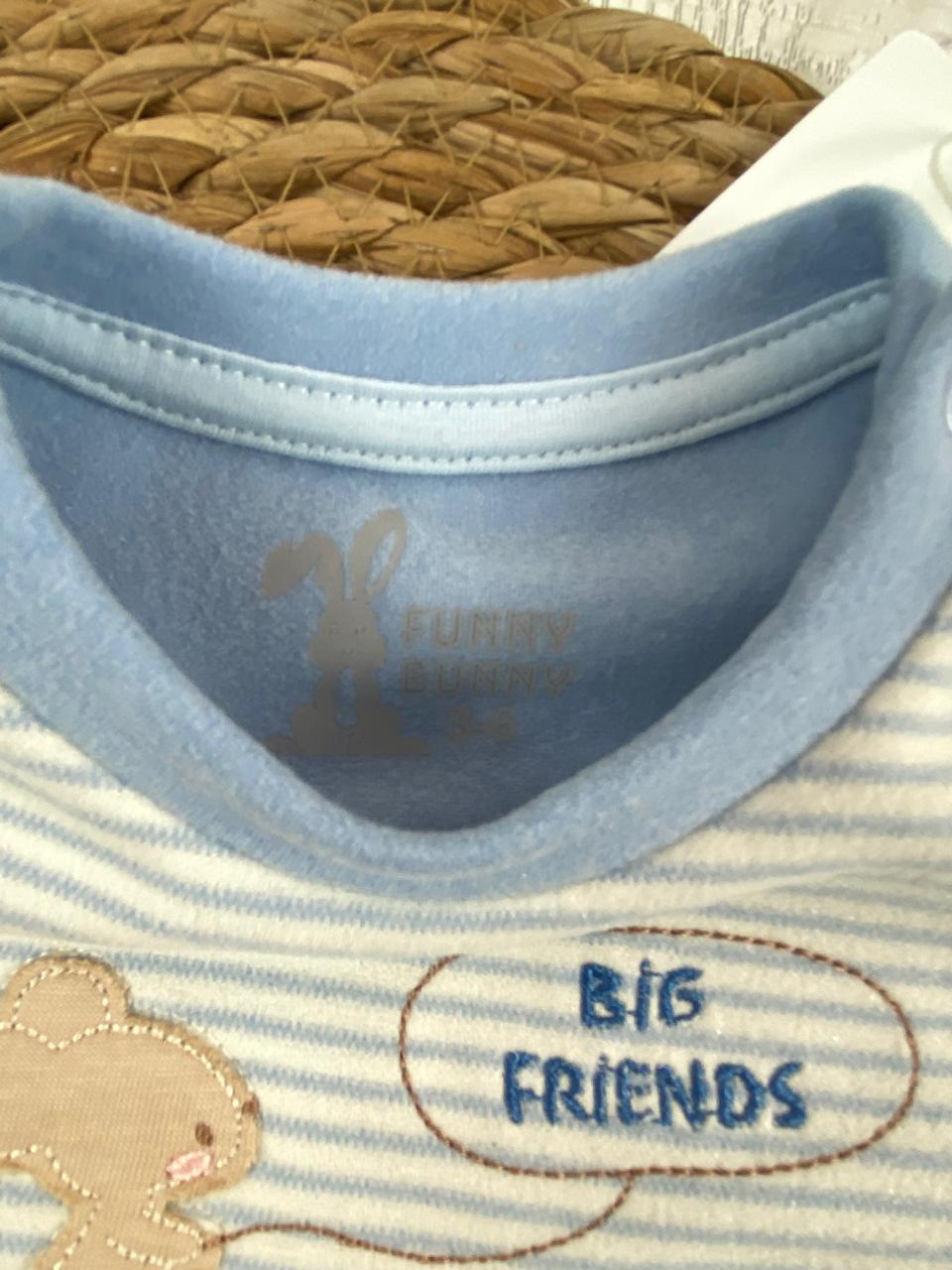 بيجامه اولادي شتوي من فاني باني مكون من قطعتين قطن 100 % big friends🤍🩷