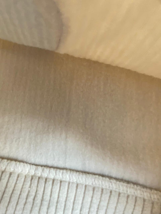 بيجامه قطيفه مسحب بناتي مكونه من قطعتين مبطن من الداخل ماركة شيك كيدز🤎🩷