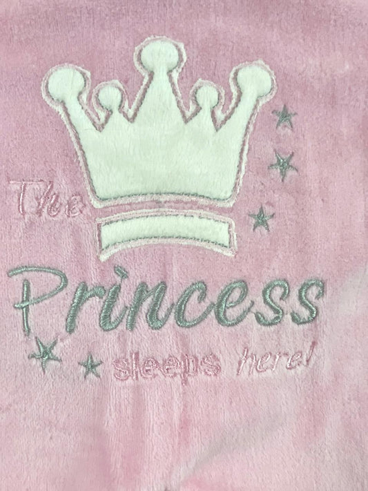 سالوبيت شتوي قطيفه اولادي وبناتي مكون من قطعتين رسمة التاج 🩷❤️