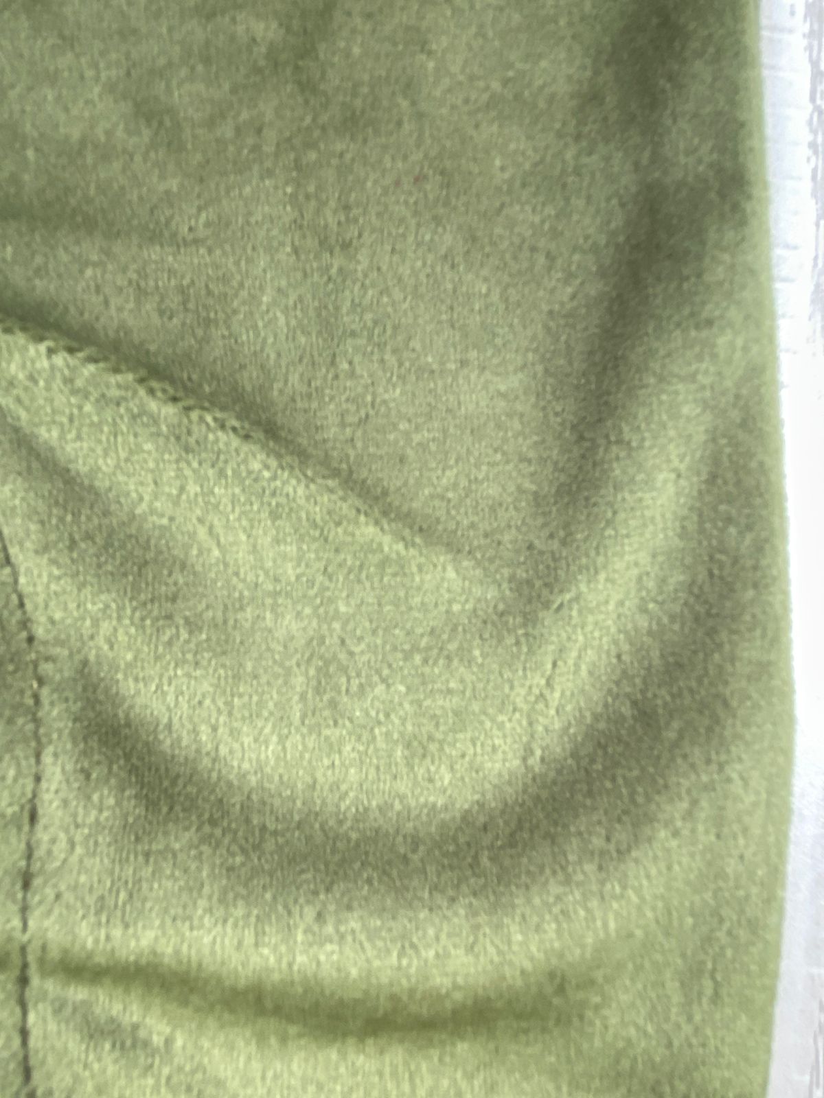 سالوبيت شتوي قطيفه بناتي مبطن من الداخل رسمة دب بفيونكه🩷❤️