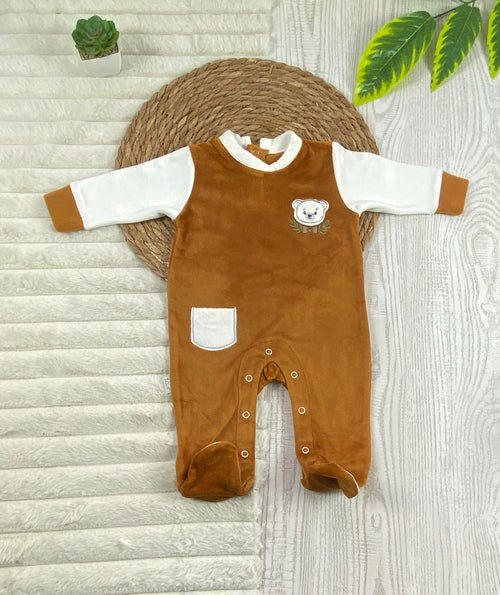 سالوبيت شتوي قطيفه بناتي مبطن من الداخل رسمة دب بفيونكه🩷❤️