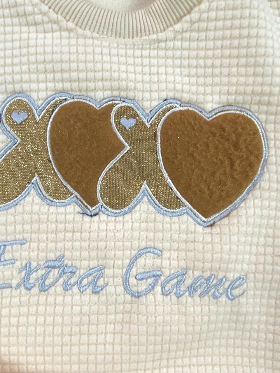 طقم بناتي شتوي خامه قطيفه مكون من قطعتين مبطن من الداخل xo🤍🤍