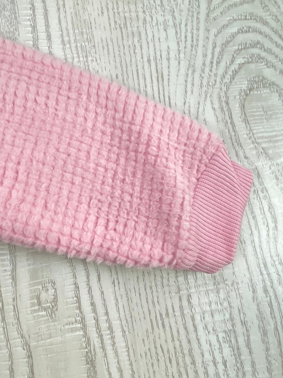 طقم بناتي شتوي خامه قطيفه مكون من قطعتين مبطن من الداخل xo🤍🤍