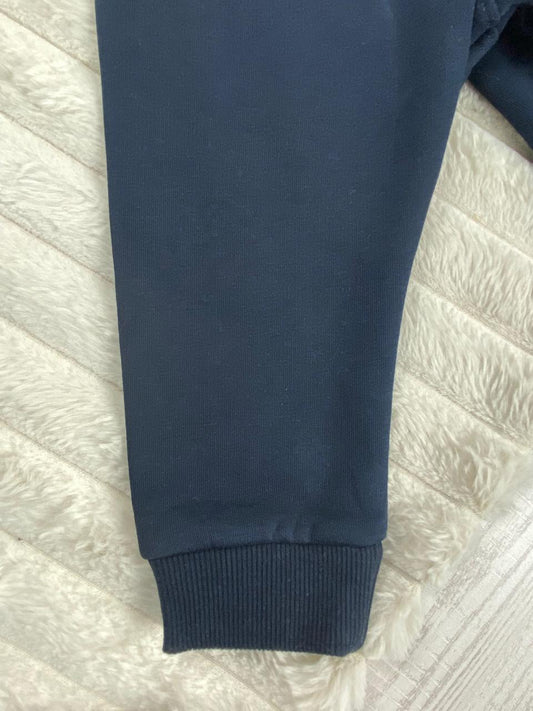 طقم شتوي ميلتون اولادي وبناتي مكون من قطعتين رسمة عربيه مبطن من الداخل🩷🤍