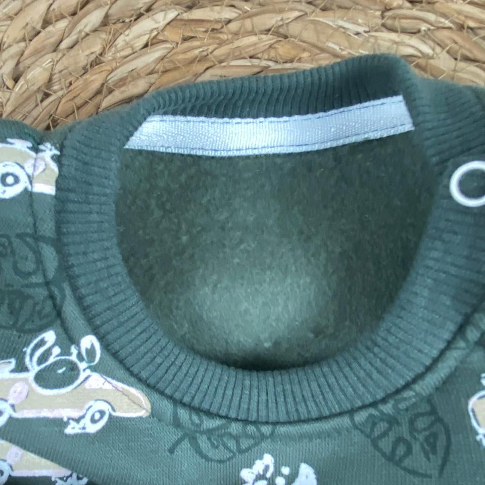 طقم شتوي ميلتون اولادي وبناتي مكون من قطعتين رسمة عربيه مبطن من الداخل🩷🤍