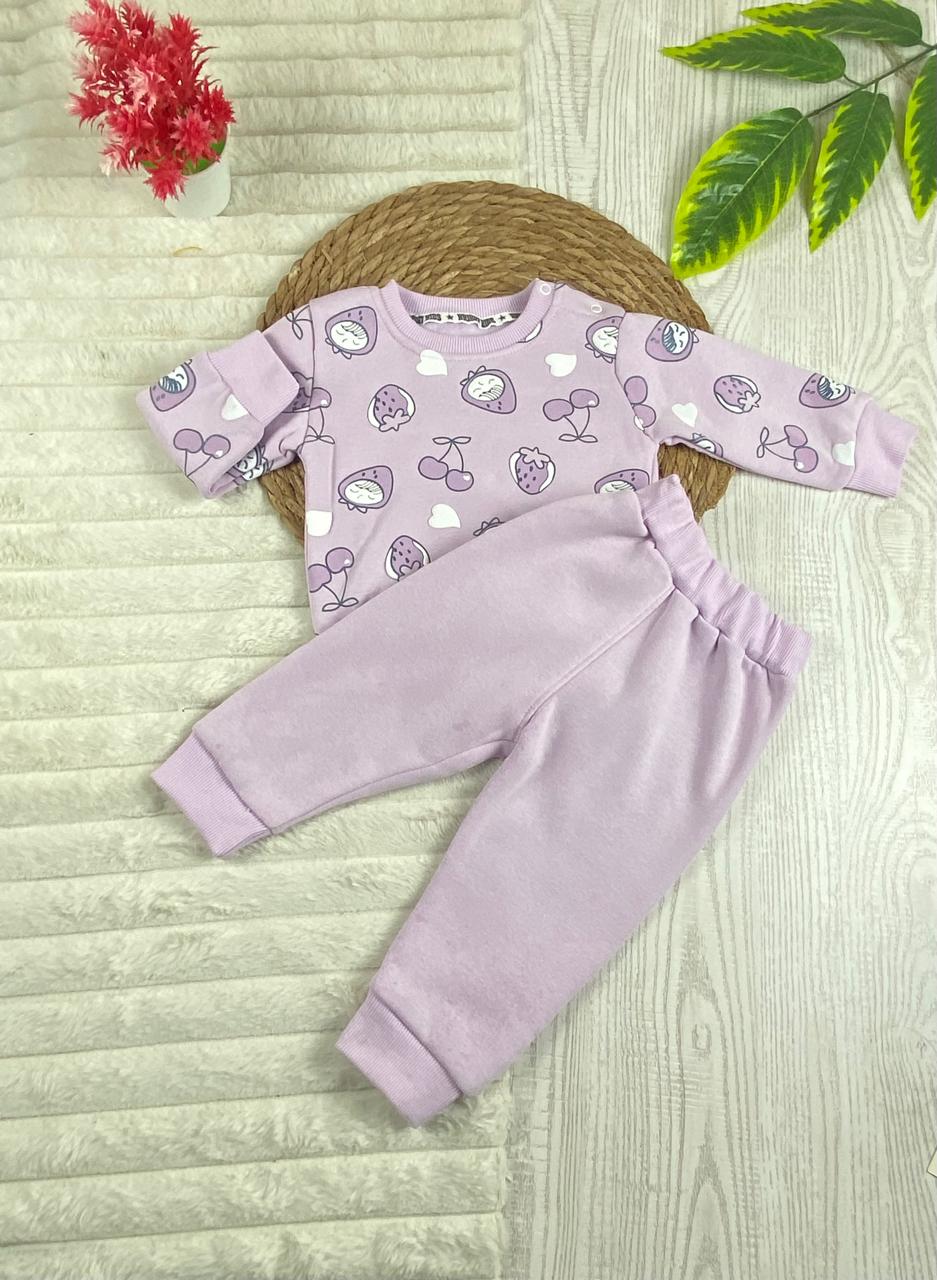 طقم شتوي ميلتون اولادي وبناتي مكون من قطعتين رسمة فواكه مبطن من الداخل🩷🤍