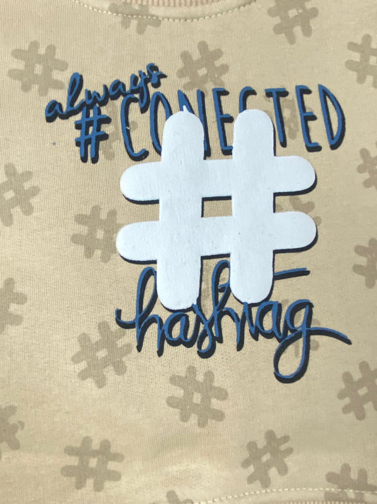 طقم شتوي ميلتون اولادي وبناتي مكون من قطعتين رسمة هاشتاج مبطن من الداخل🩷🤍