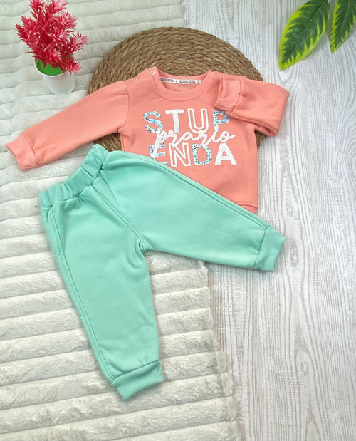 طقم بناتي شتوي خامه ميلتون مبطن من الداخل مكون من قطعتين STUP ENDA❤️🤍