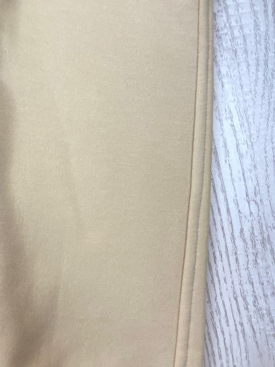 طقم اولادي بناتي شتوي خامه ميلتون مكون من قطعتين مبطن من الداخل رسمة ورد❤️🤍