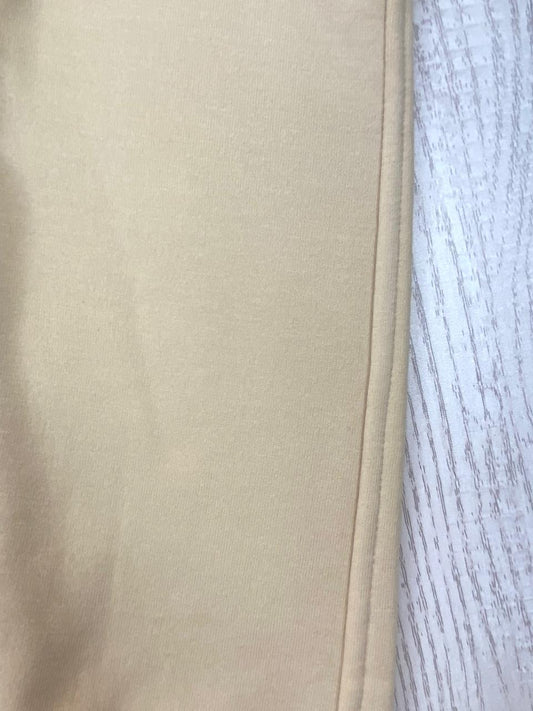 طقم اولادي بناتي شتوي خامه ميلتون مكون من قطعتين مبطن من الداخل رسمة ورد❤️🤍