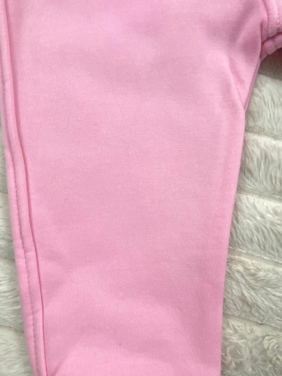 طقم بناتي شتوي خامه ميلتون مكون من قطعتين مبطن من الداخل رسمة قطه❤️🤍