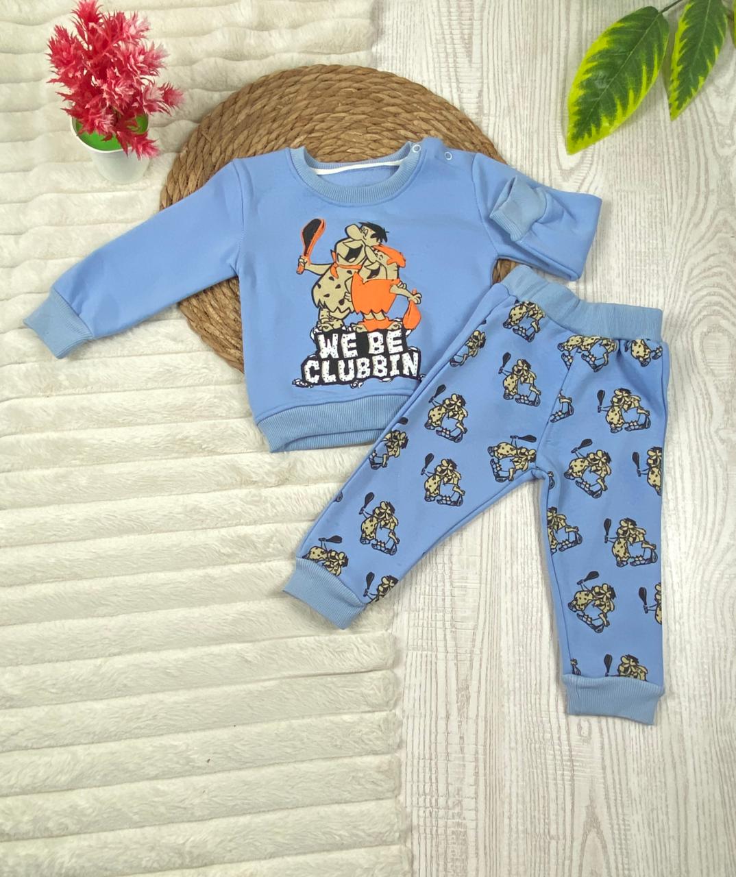 طقم اولادي وبناتي شتوي خامه ميلتون مكون من قطعتين مبطن من الداخل we be clubbin ❤️🤍