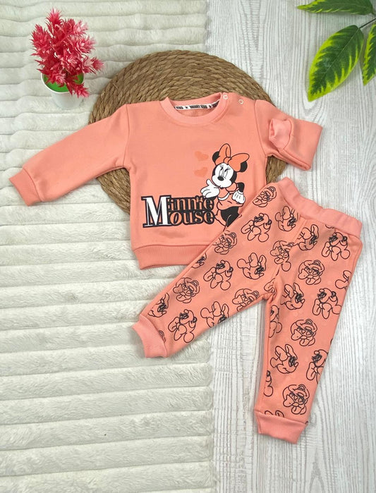 طقم بناتي شتوي خامه ميلتون مكون من قطعتين مبطن من الداخل minnie mouse❤️🤍