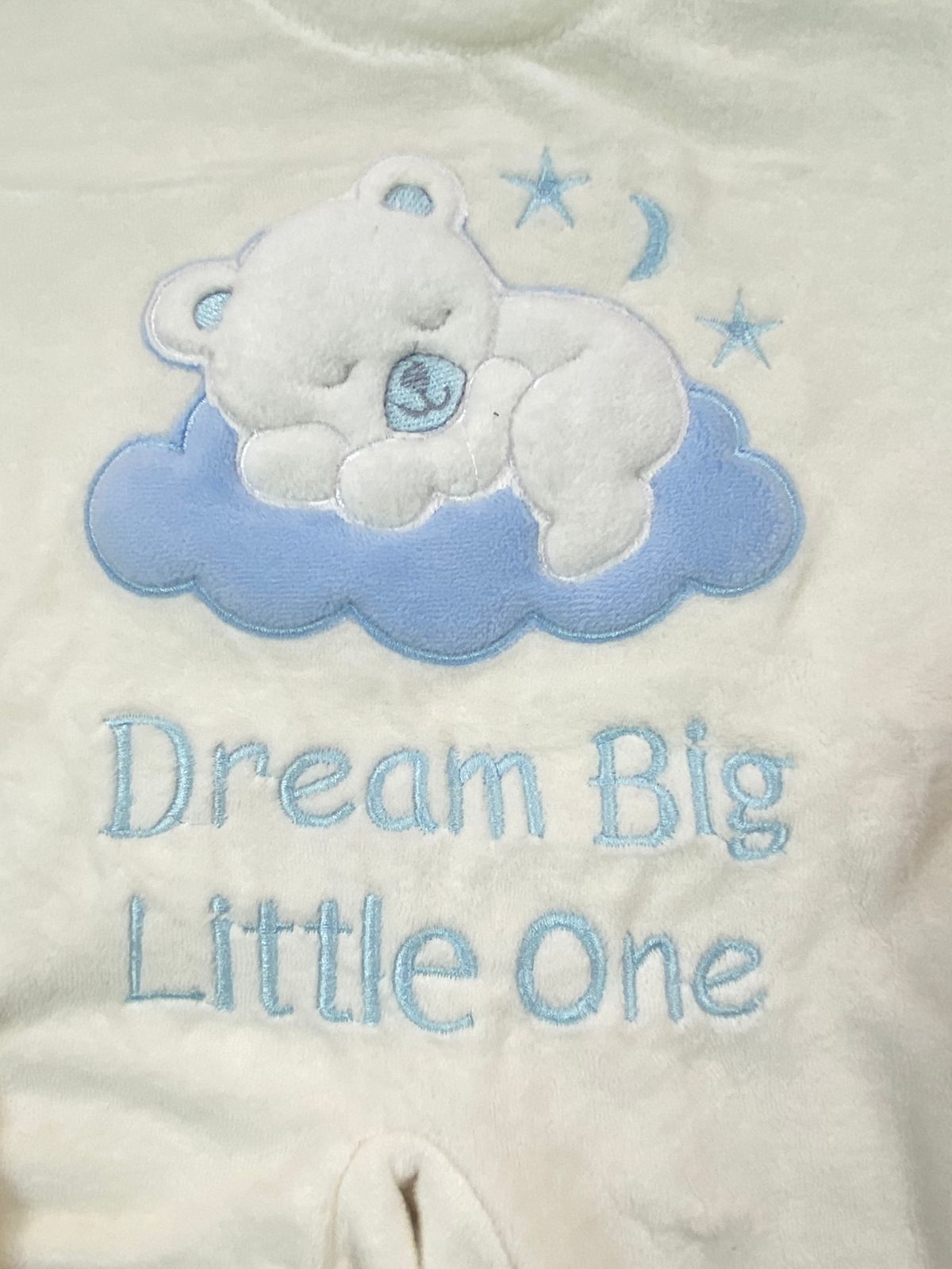 طقم مستشفي قطيفه 100% مكون من اربع قطع رسمة دب وسحابه 🩷💙🖤