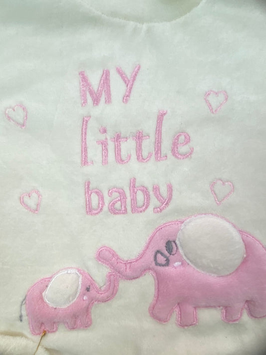 طقم مستشفي قطيفه 100% مكون من اربع قطع رسمة الفيل 🩷💙🖤