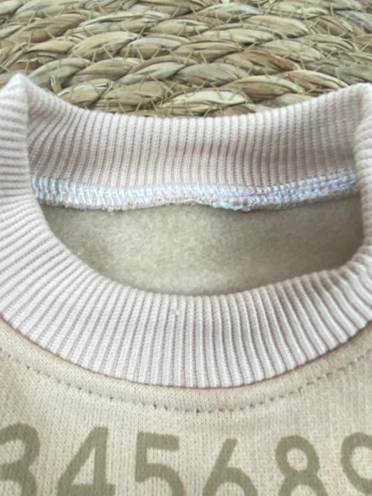 طقم اولادي شتوي خامه ميلتون مبطنه من الداخل مكون من قطعتين ME 🤍🤍