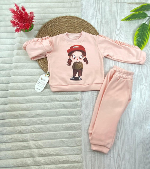 طقم بناتي شتوي خامه ميلتون مبطنه من الداخل مكون من قطعتين رسمة بنت  🤍🤍