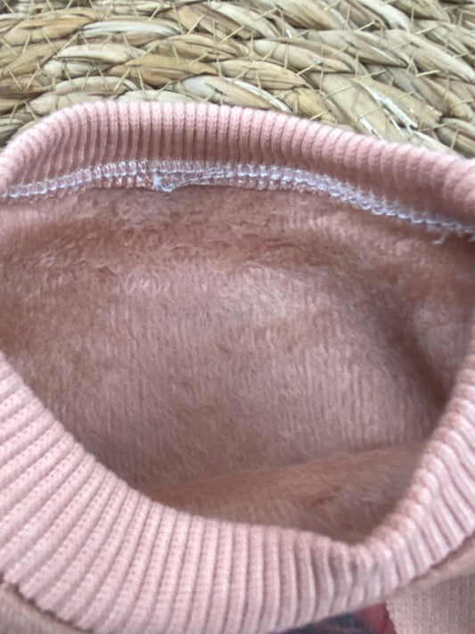 طقم بناتي شتوي خامه ميلتون مبطنه من الداخل مكون من قطعتين رسمة بنت  🤍🤍