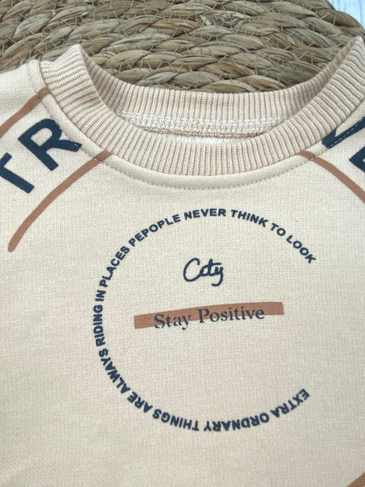 طقم اولادي شتوي خامه ميلتون مبطنه من الداخل مكون من قطعتين version 1974  🤍🤍