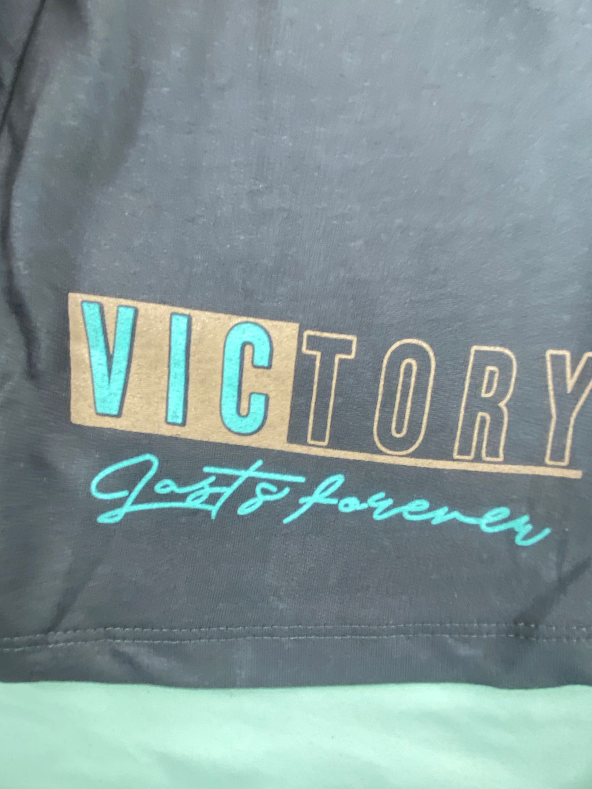 بيجامه اولادي قطن مكون من قطعتين victory🤍😍