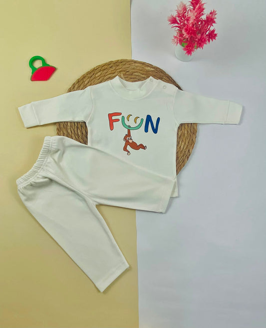 بيجامه خريفي  اولادي وبناتي مكون من قطعتين fun  💕💕