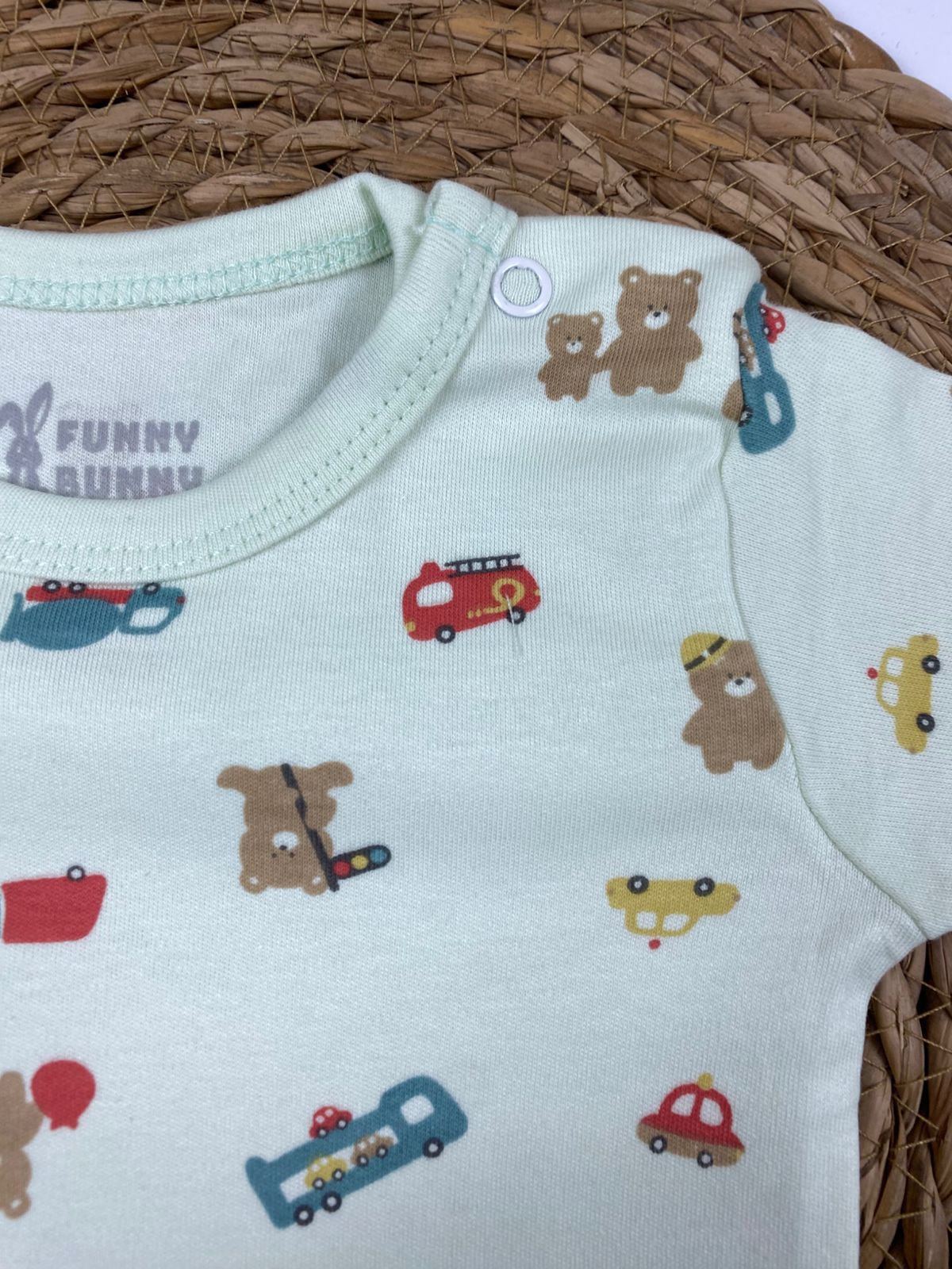 فانله نص كم الوان قطن 100% اولادي وبناتي ماركة فاني باني 😍😍