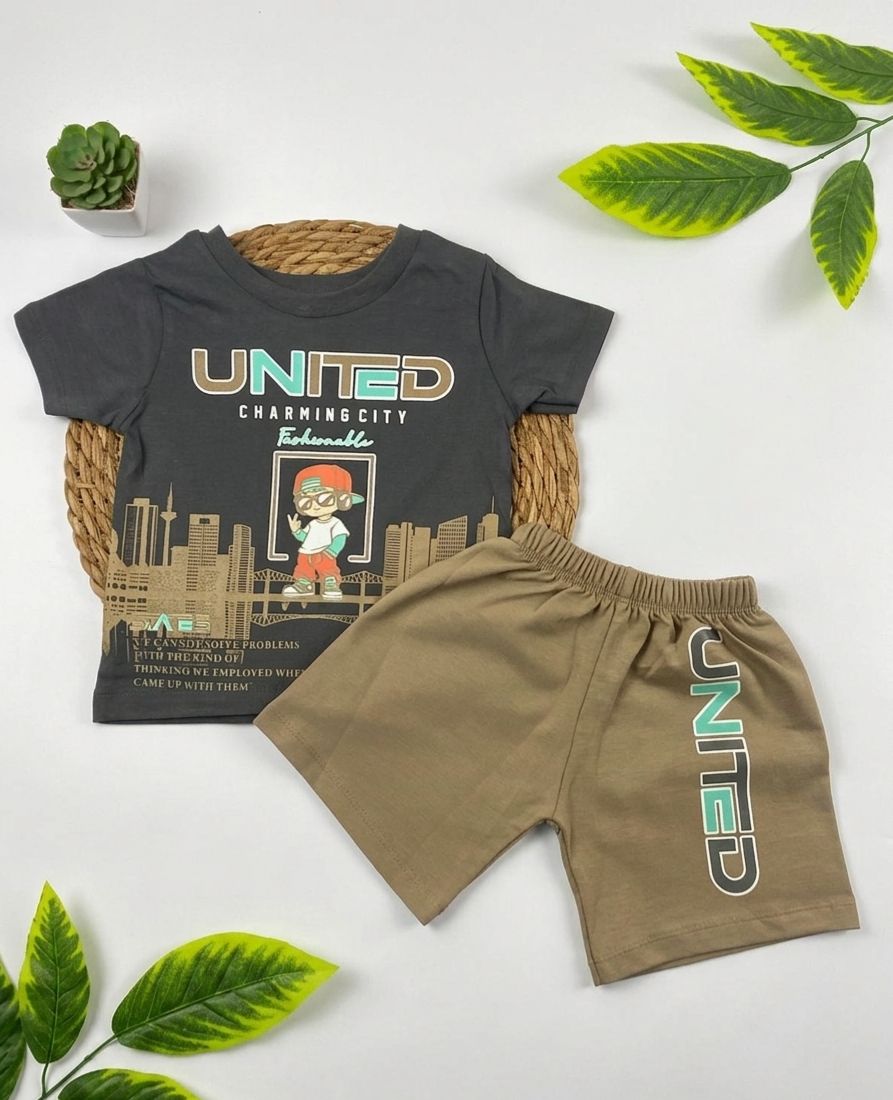 بيجامه اولادي قطن مكون من قطعتين united🤍😍