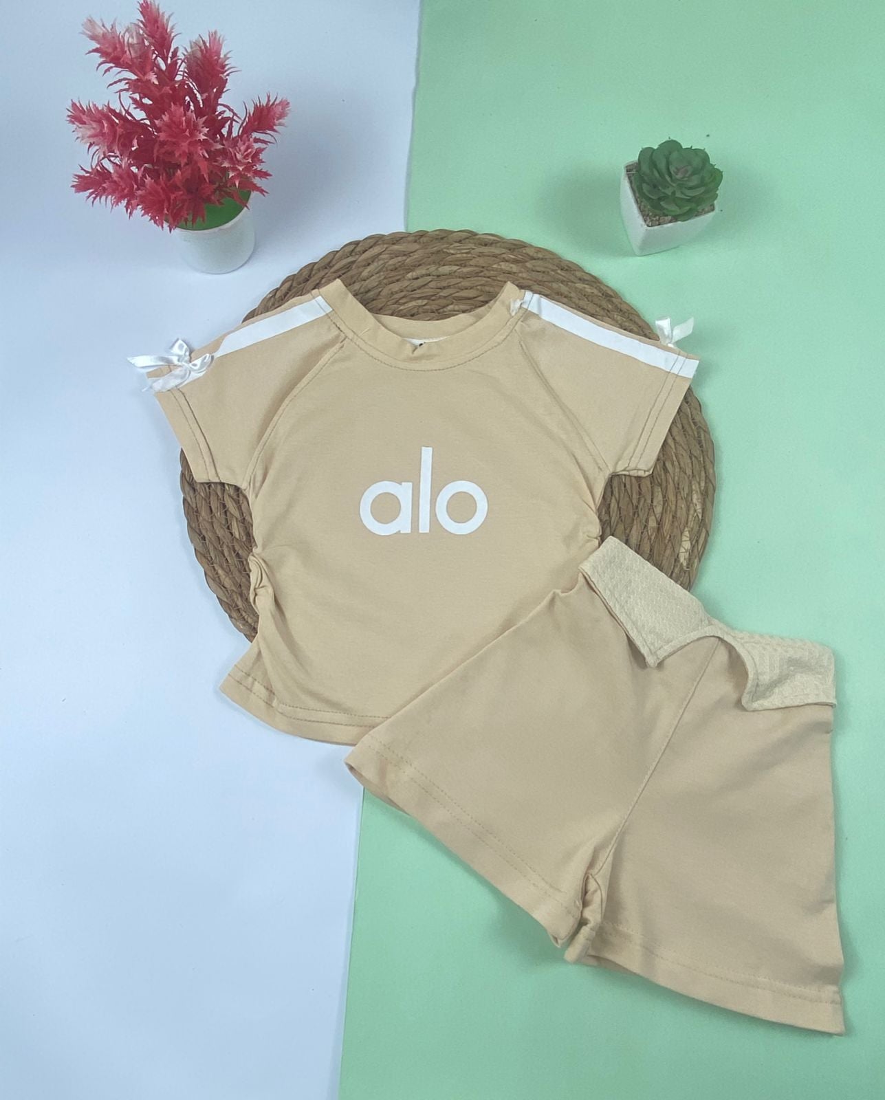 بيجامه صيفي  بناتي قطن100 %  مكون من قطعتين alo🤍😍