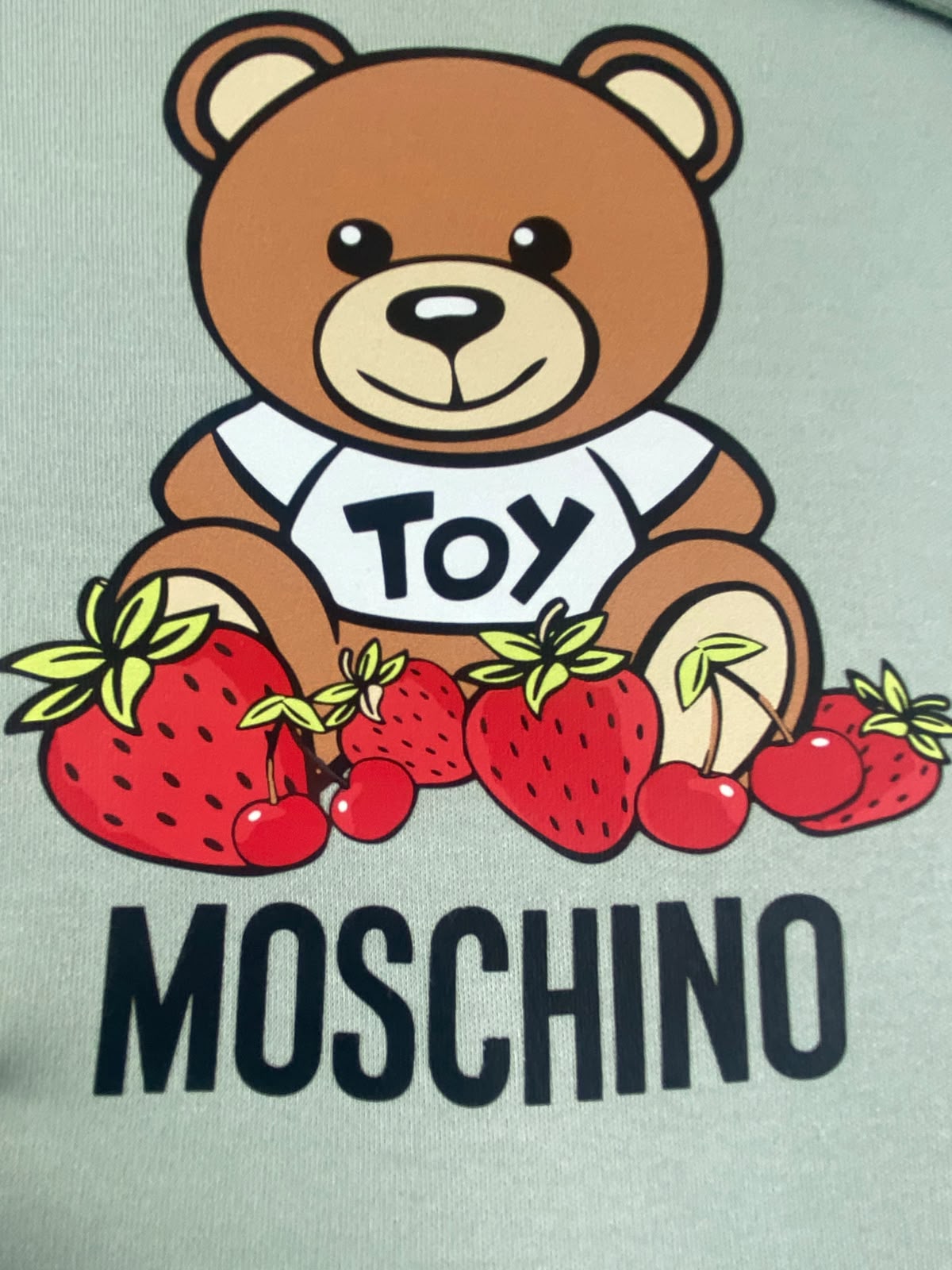 سالوبيت اولادي وبناتي مطبوع قطن 100% خريفي مكون من قطعتين moschino 😍❤️