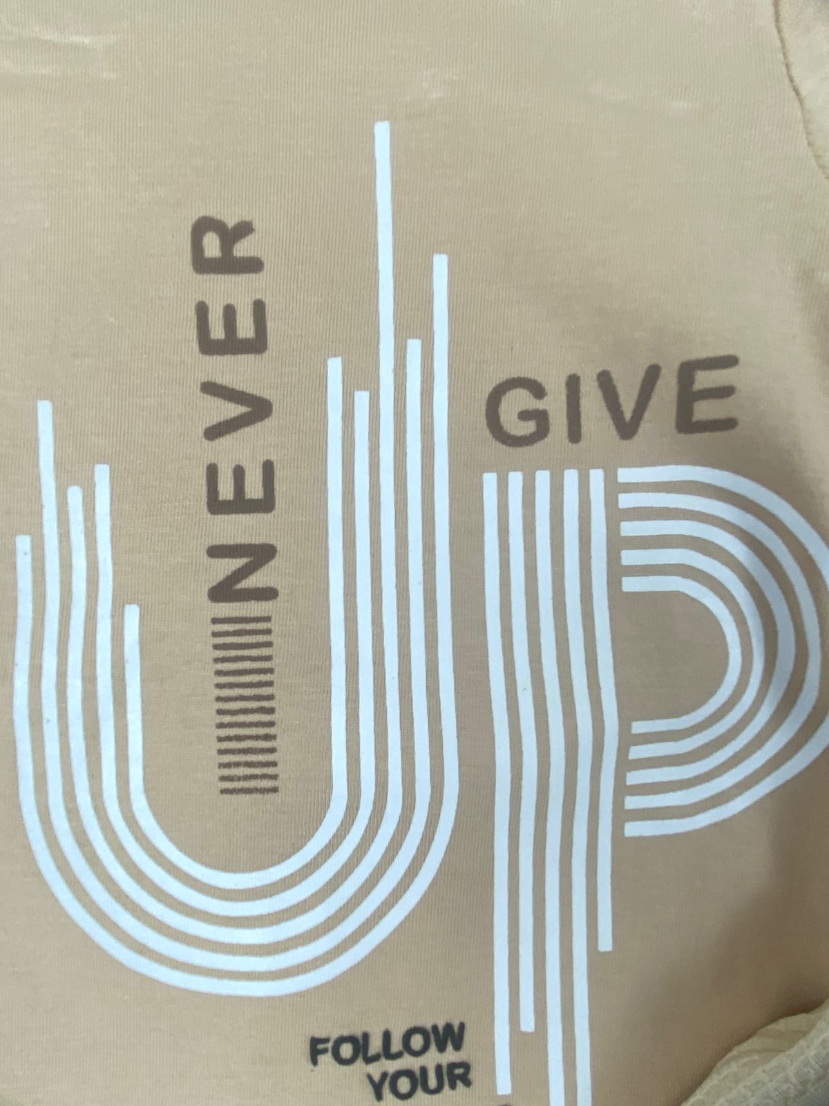 بيجامه صيفي  اولادي قطن100 %  مكون من قطعتين never up🤍😍