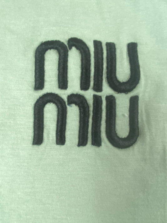 بيجامه صيفي  اولادي قطن100 %  مكون من قطعتين miu miu🤍😍
