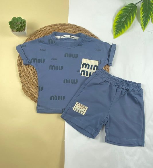 بيجامه صيفي اولادي  قطن100 %  مكون من قطعتين min min🤍😍