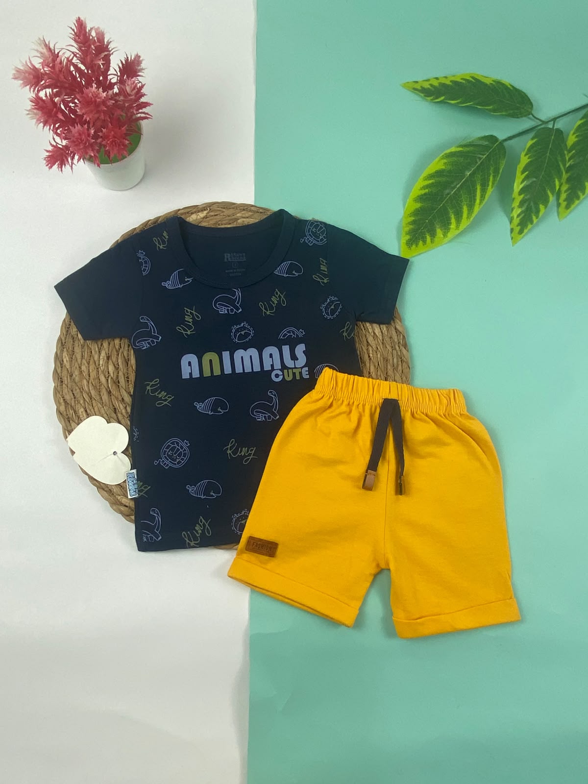 بيجامه صيفي اولادي وبناتي قطن 100% مكون من قطعتين  animals🤍😍