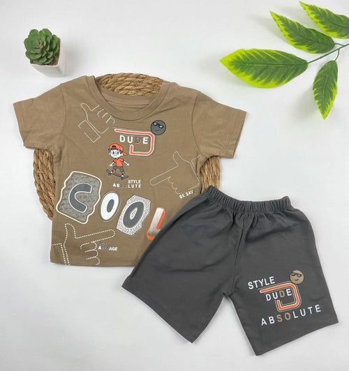 بيجامه اولادي قطن مكون من قطعتين cool🤍😍
