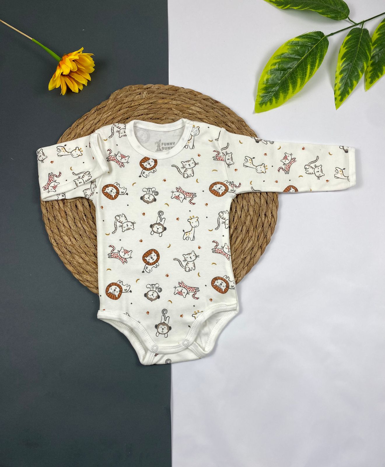 سالوبيت بكم حديثي الولاده قطن 100% اولادي وبناتي ماركة فاني باني 🤍😍