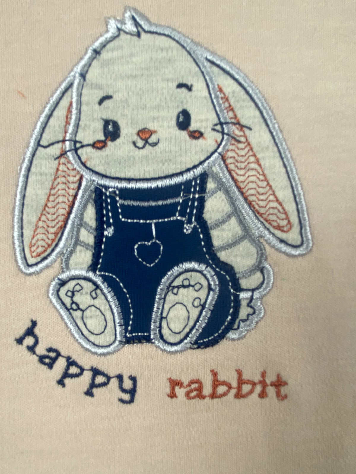 بيجامه صيفي اولادي وبناتي قطن 100% مكون من قطعتين  happy rabbit🤍😍
