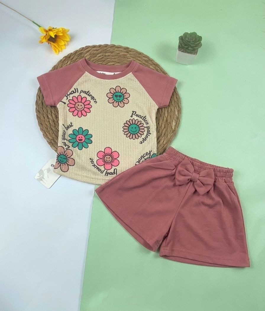 بيجامه صيفي  بناتي قطن100 %  مكون من قطعتين رسمة ورود🤍😍