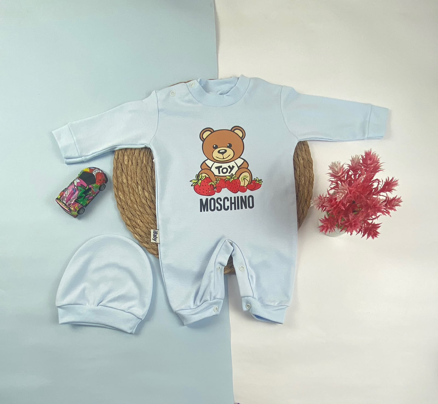 سالوبيت اولادي وبناتي مطبوع قطن 100% خريفي مكون من قطعتين moschino 😍❤️