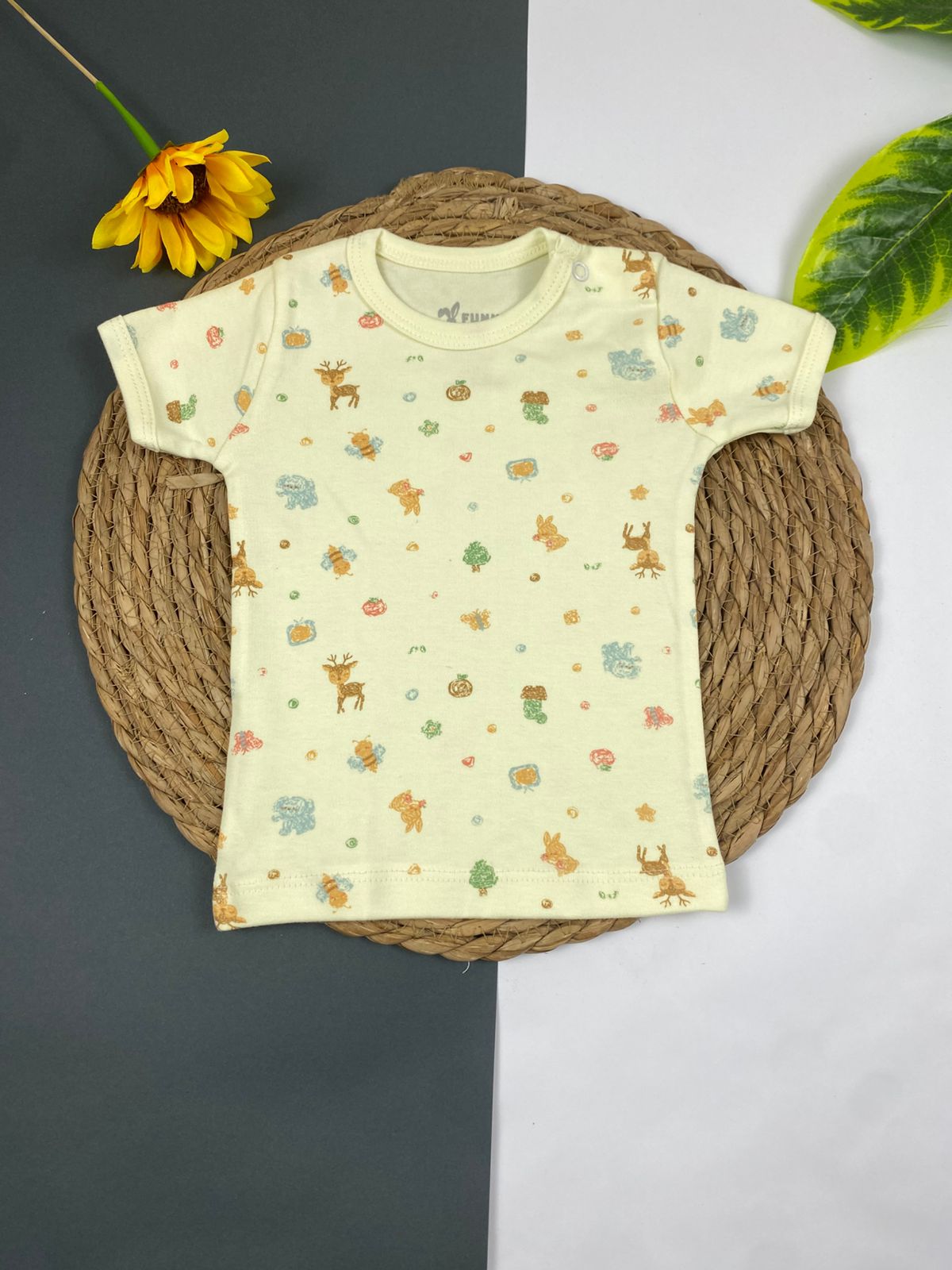 فانله نص كم الوان قطن 100% اولادي وبناتي ماركة فاني باني 😍😍