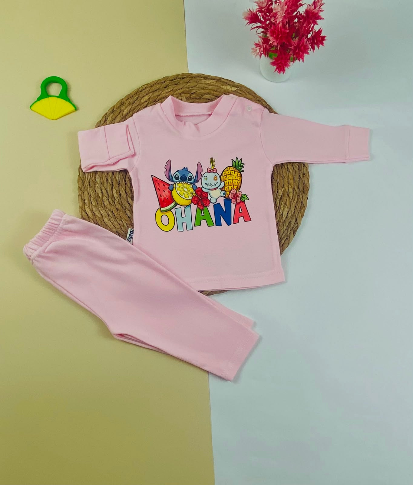 بيجامه خريفي  اولادي وبناتي مكون من قطعتين ohana💕💕