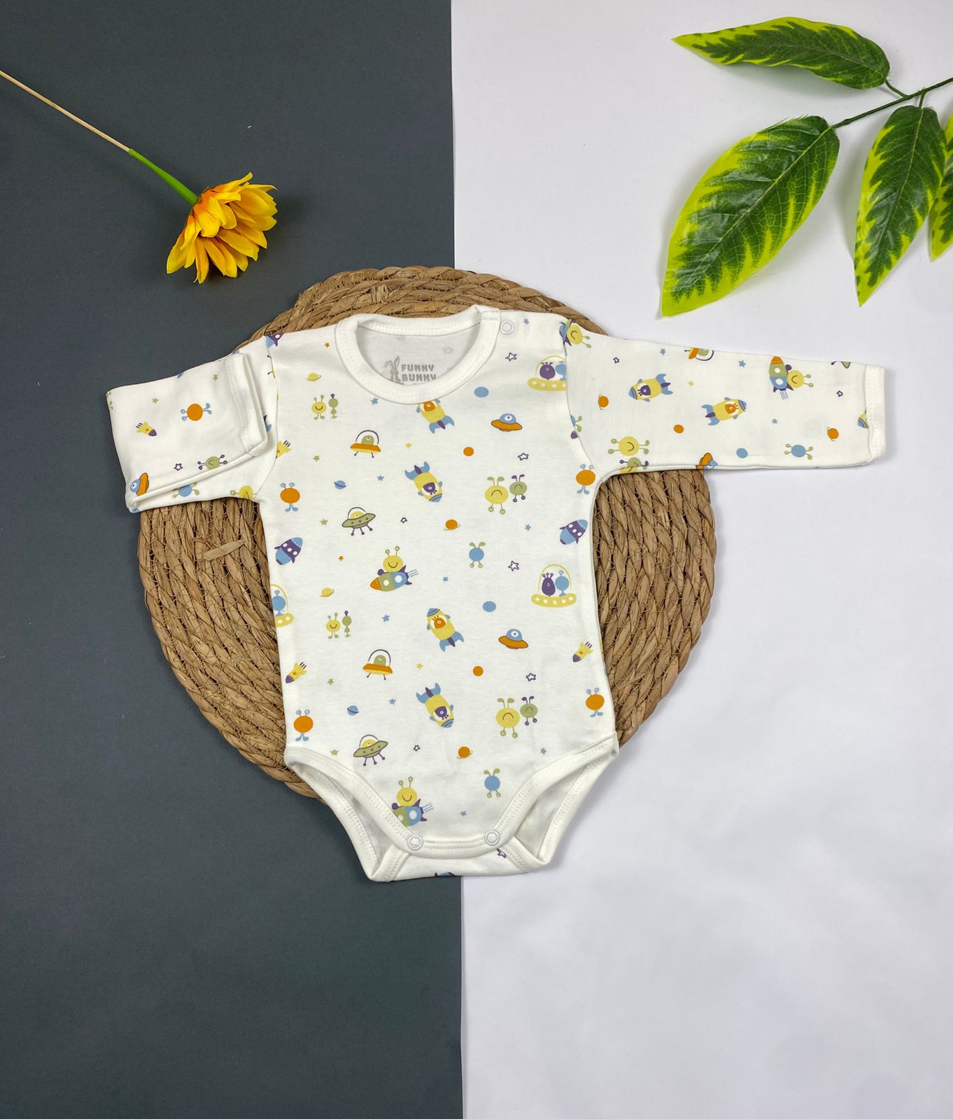 سالوبيت بكم حديثي الولاده قطن 100% اولادي وبناتي ماركة فاني باني 🤍😍