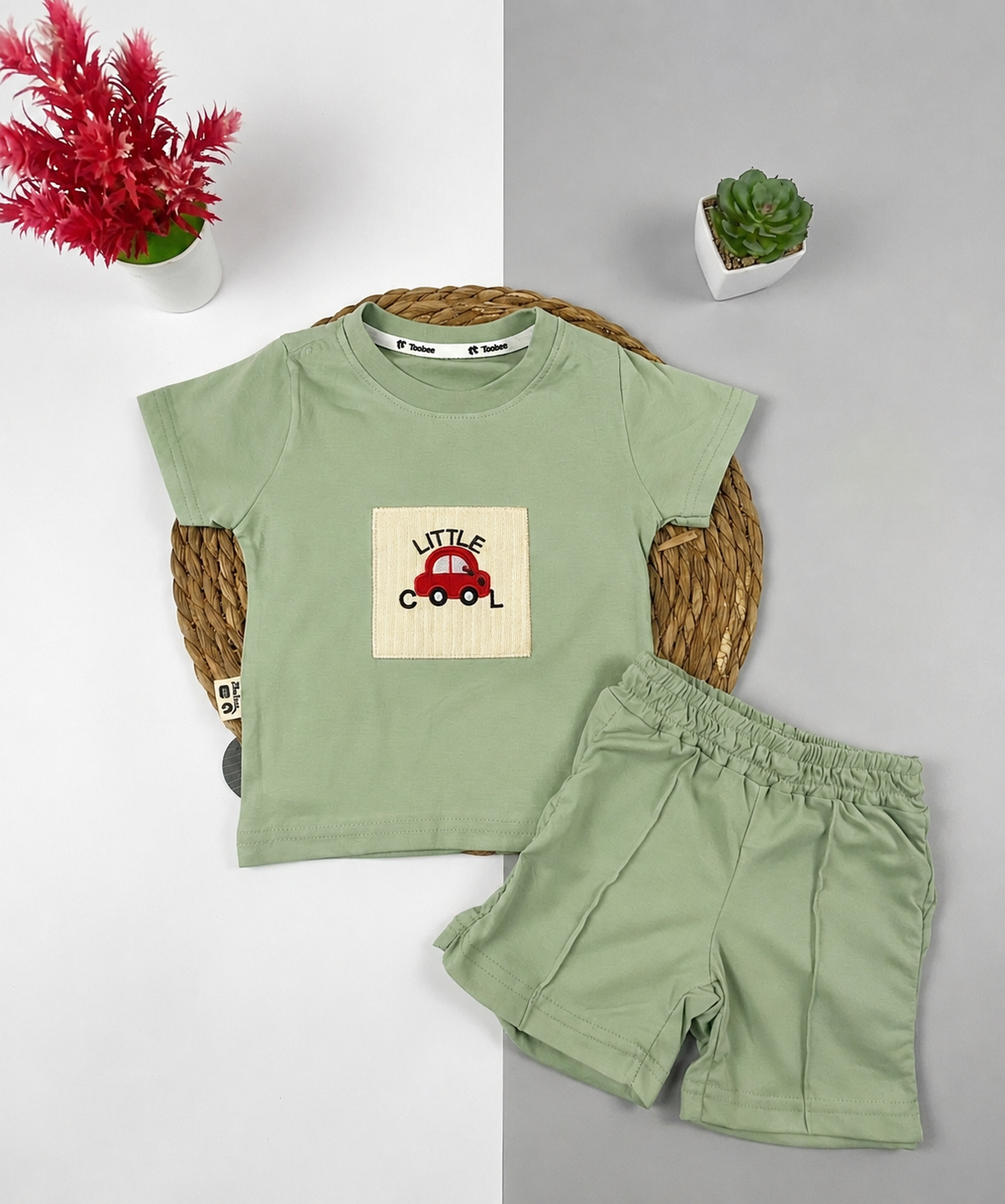 بيجامه صيفي اولادي قطن100 %  مكون من قطعتين little🤍😍